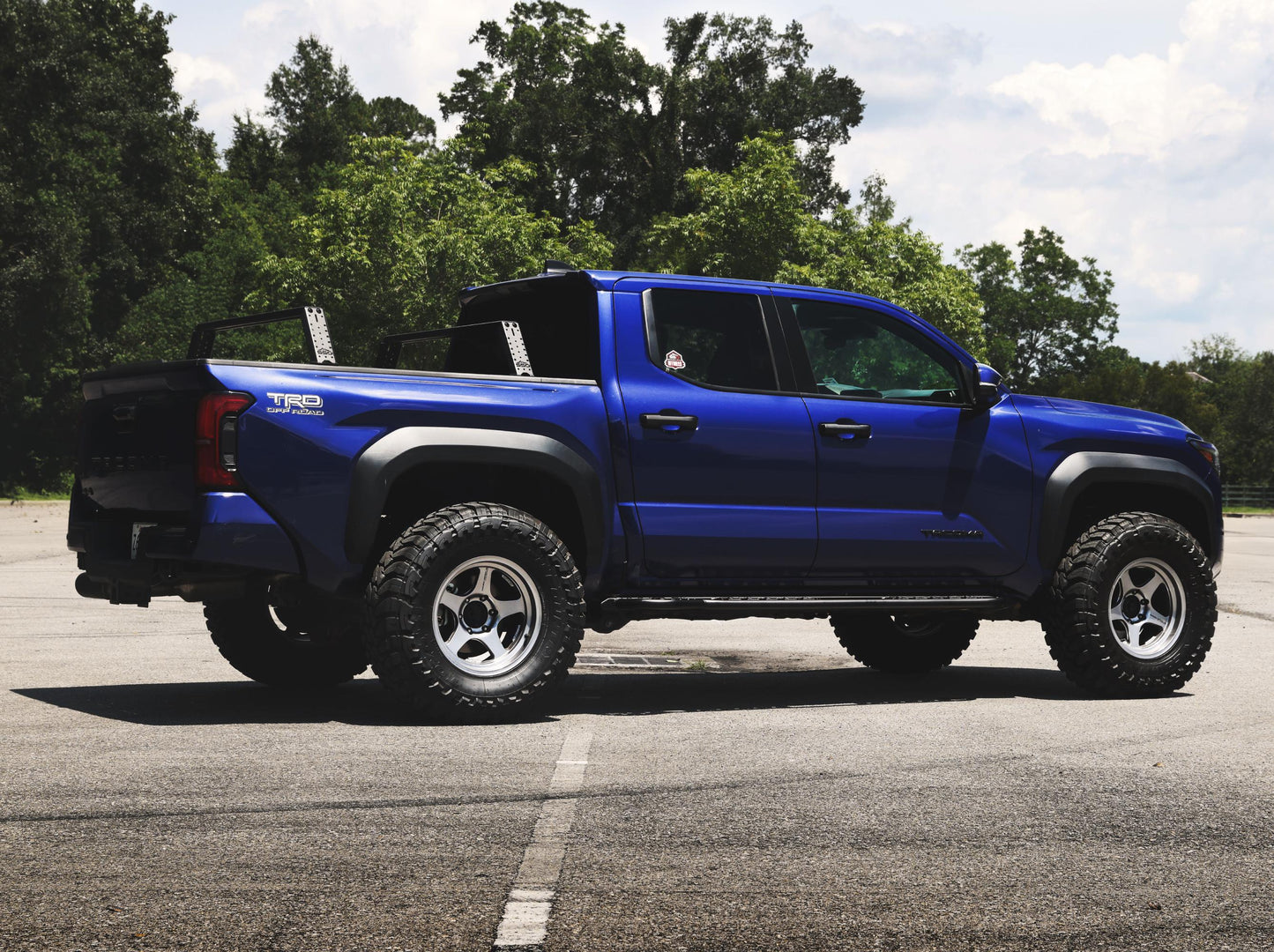 Southern Style Rock Sliders 2024+ Tacoma Double Cab Short Bed