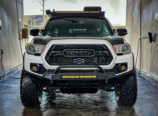 Southern Style 16-23 Tacoma Full bumper with 20" Heise Light Bar Cutout